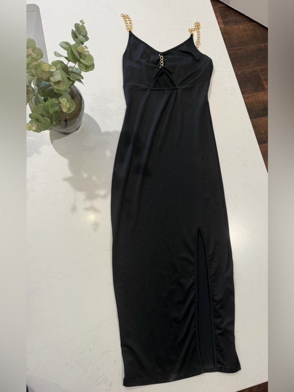Black dress with gold detail ✨
